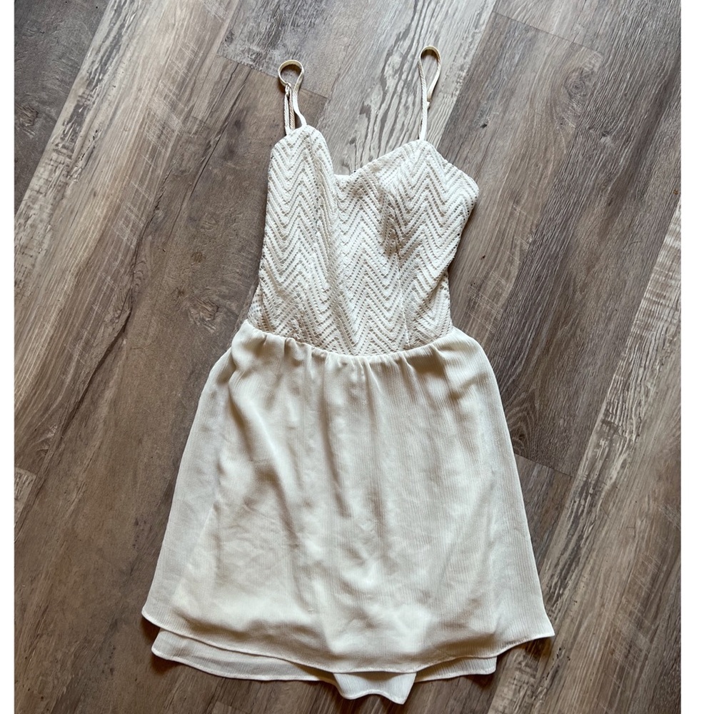 Candies white mini, size 1